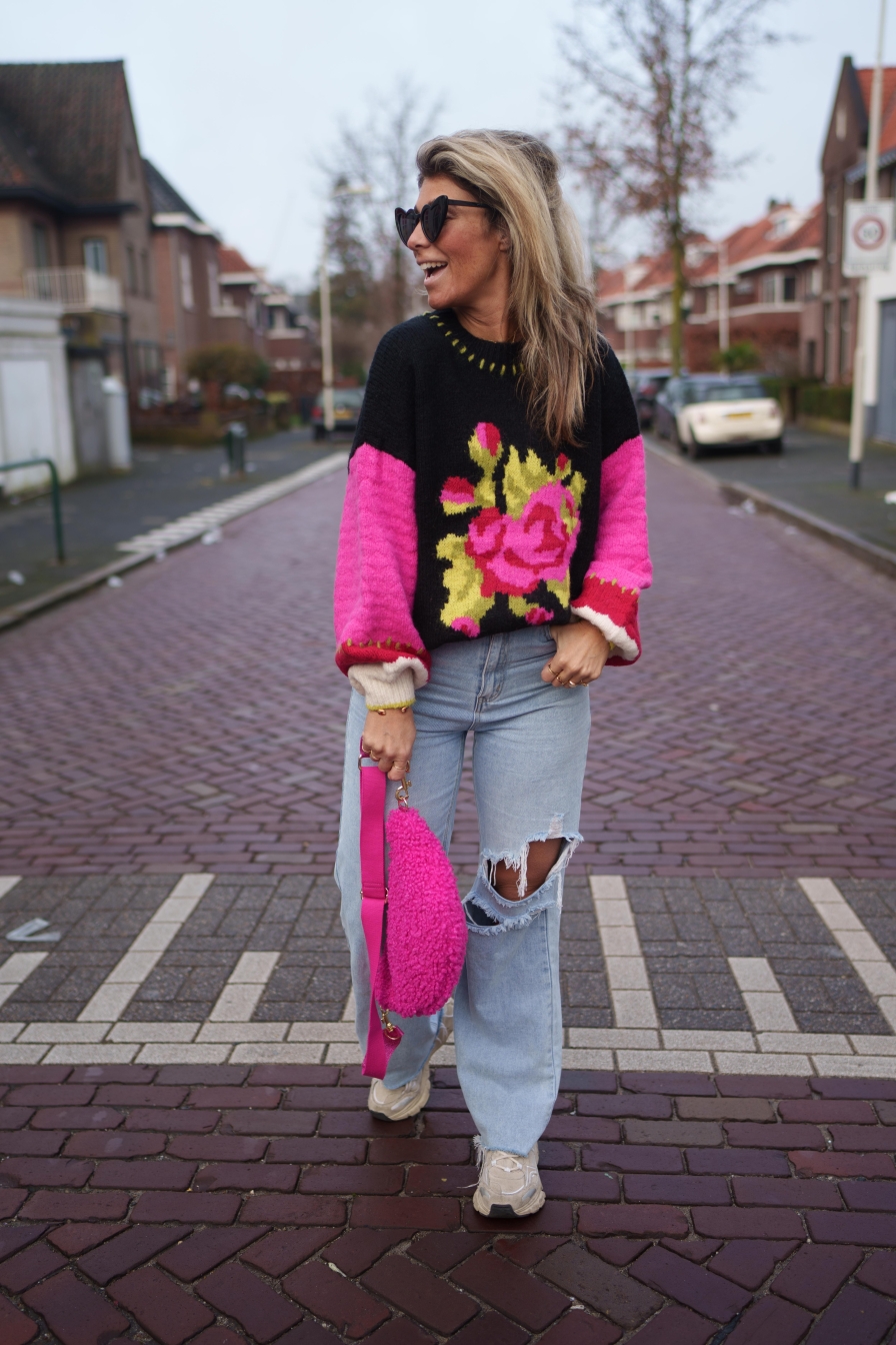 Trui Rose Zwart Fuchsia
