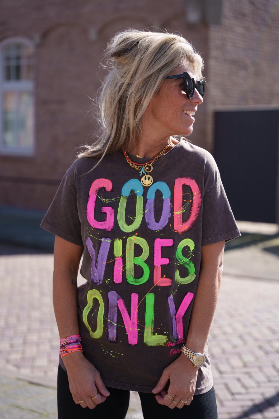 Shirt Roos Good Vibes Only