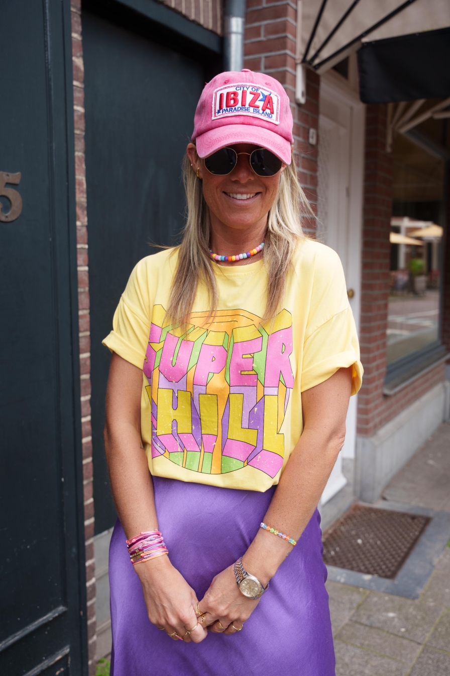 Shirt SUPER Chill Geel