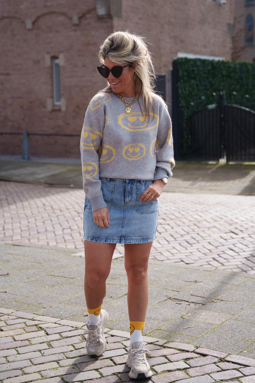 Trui met Gele Smiley
