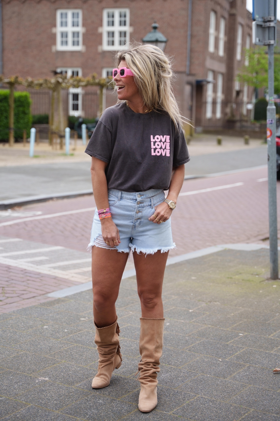 Shirt LOVE Lauri Grijs