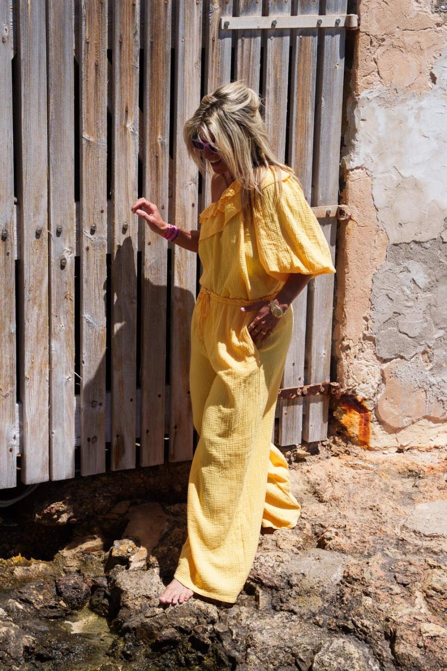 Top-One-Shoulder Lizzy Banana