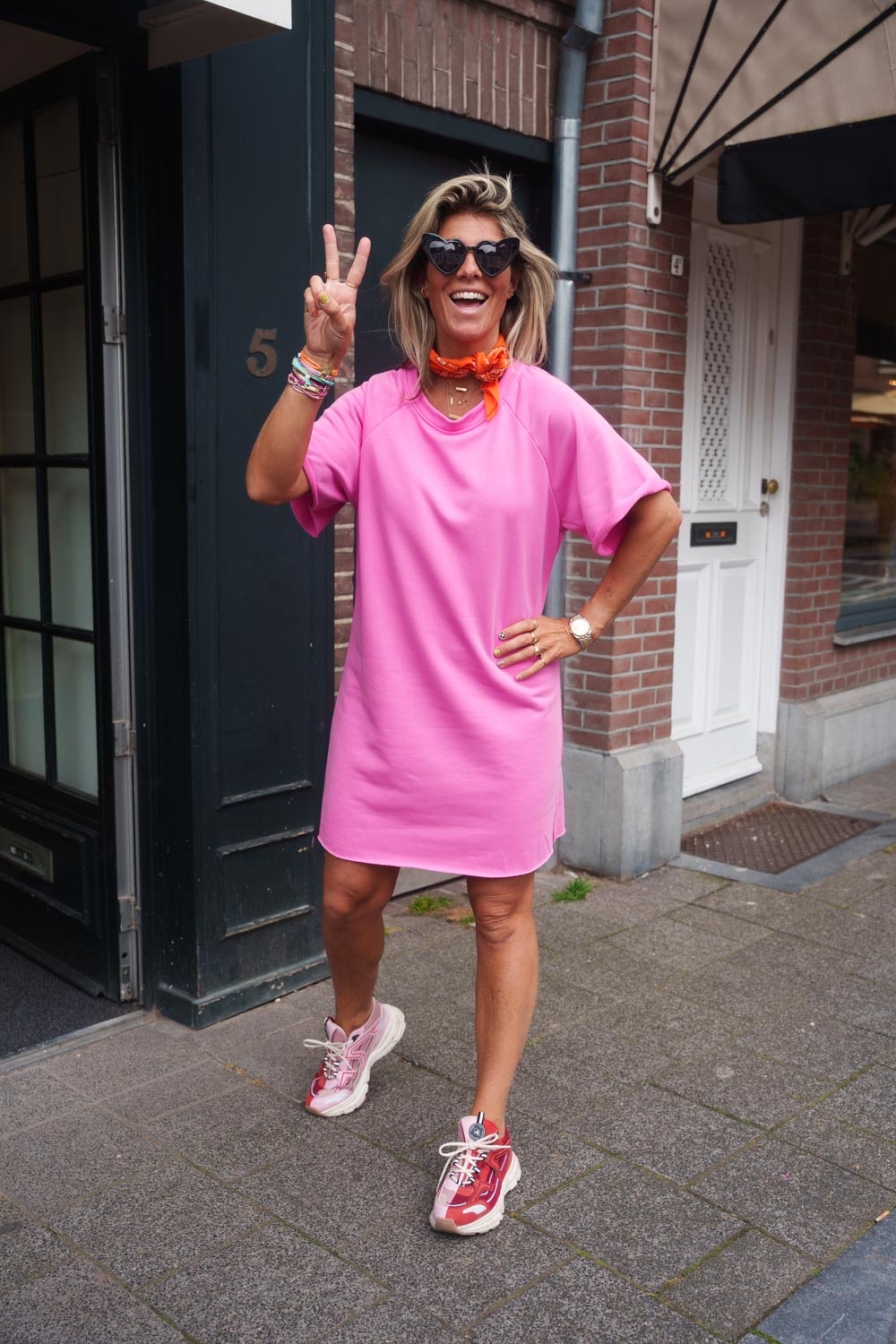 Sweaterdress XoXo Roze