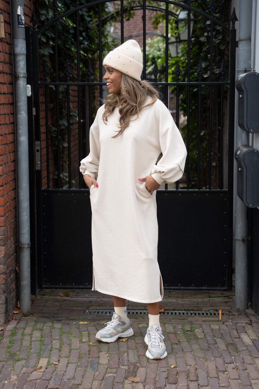 Sweaterdress Nina Beige
