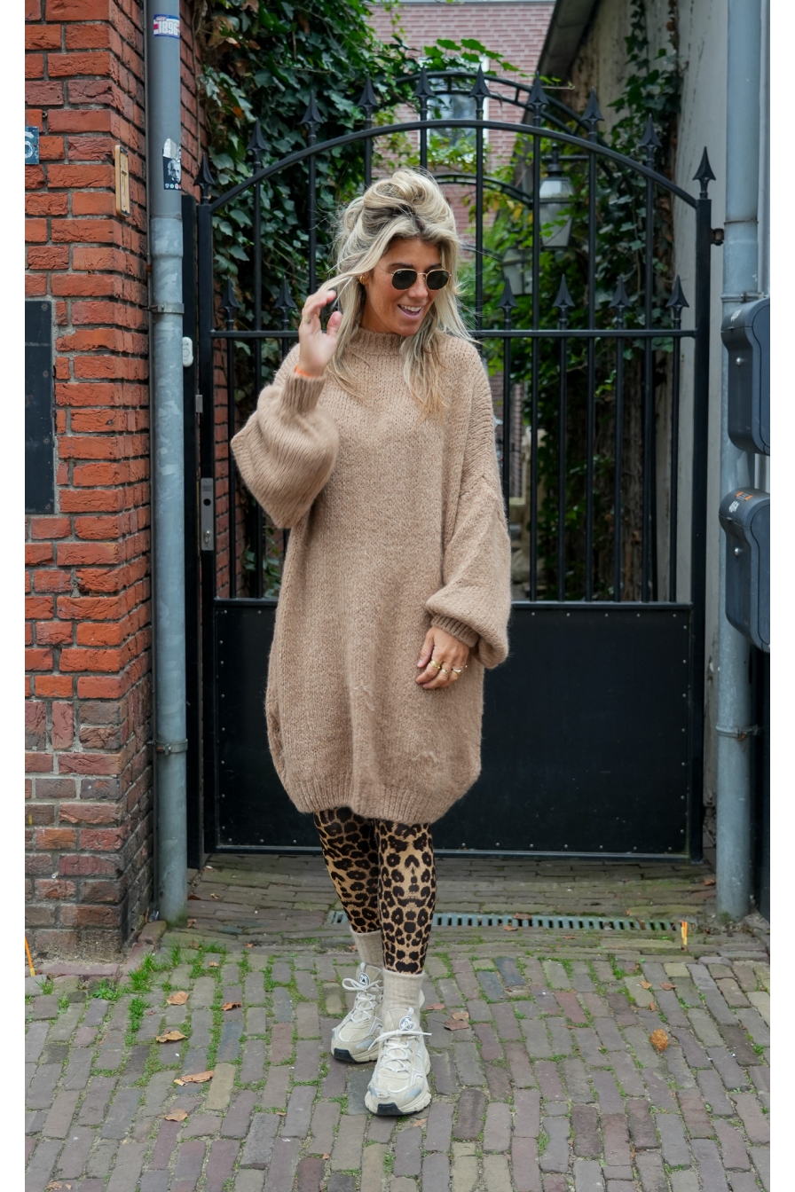 Oversized Trui Tess Camel