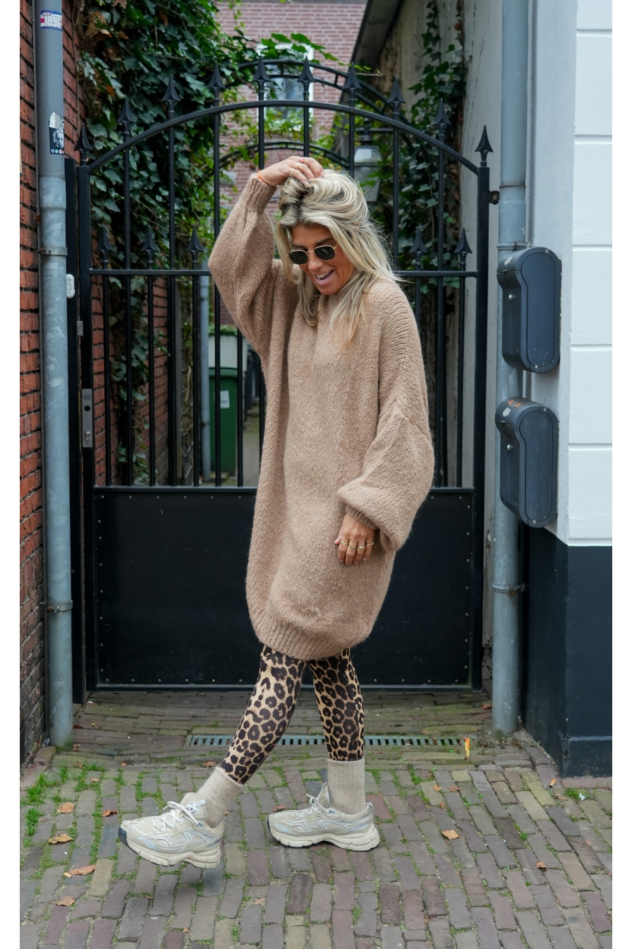 Oversized Trui Tess Camel