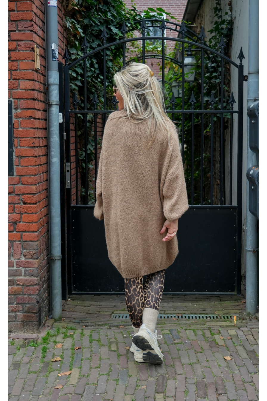 Oversized Trui Tess Camel