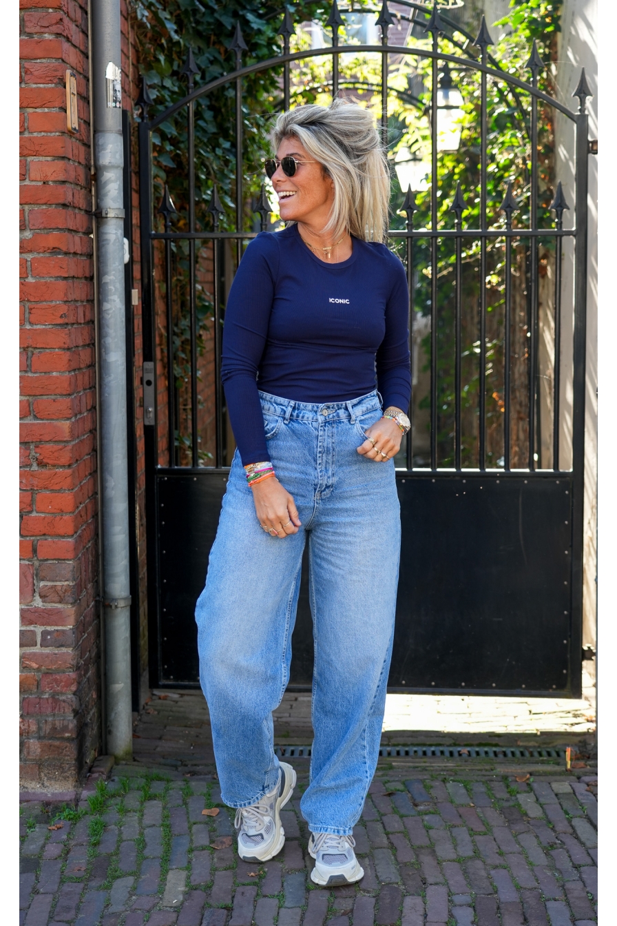 Longsleeve ICONIC Donkerblauw