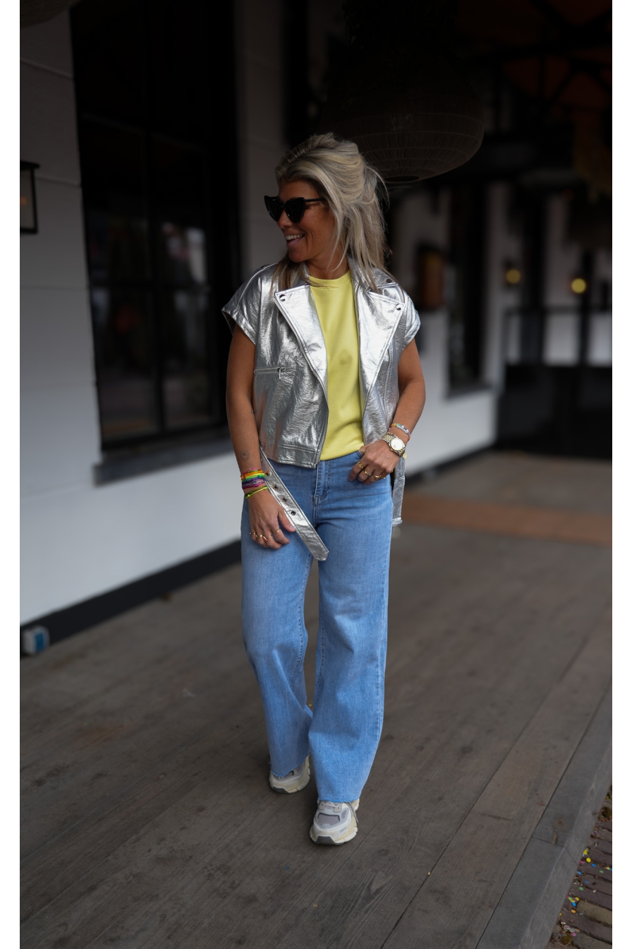 Kapmouwshirt Yasmine Geel