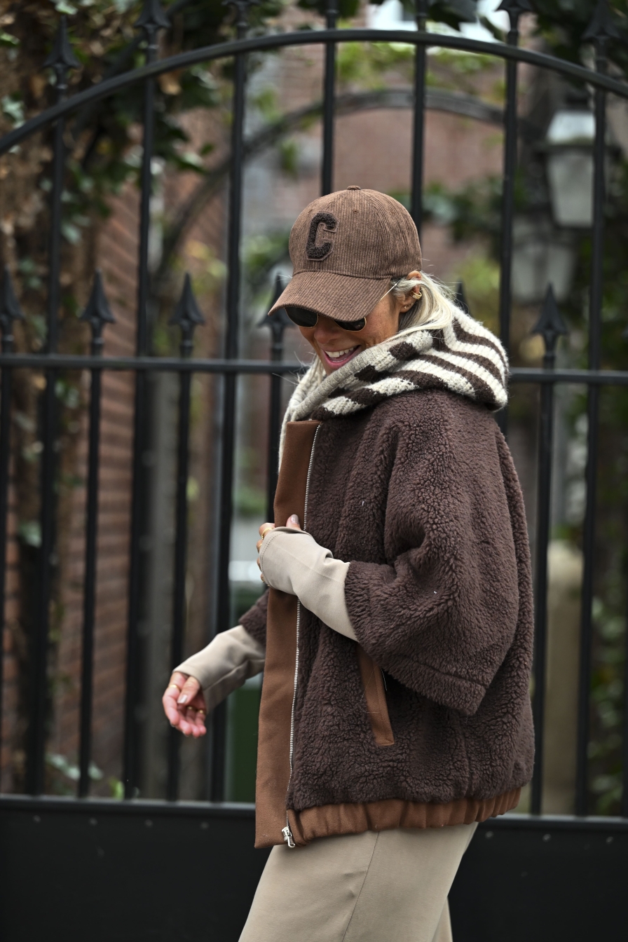 Fluffy Body Sienna Bruin