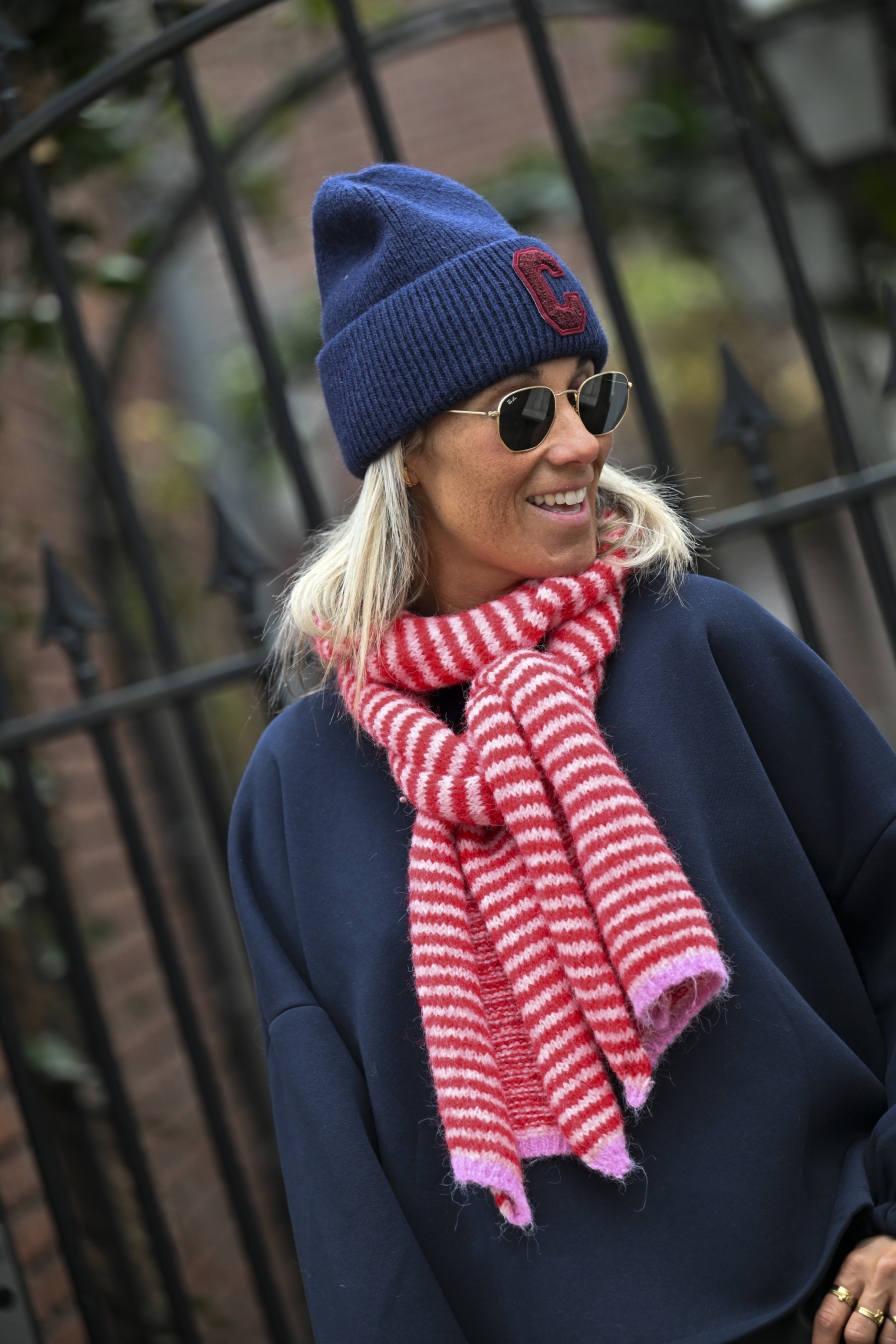 Muts C Donkerblauw - Bordeaux