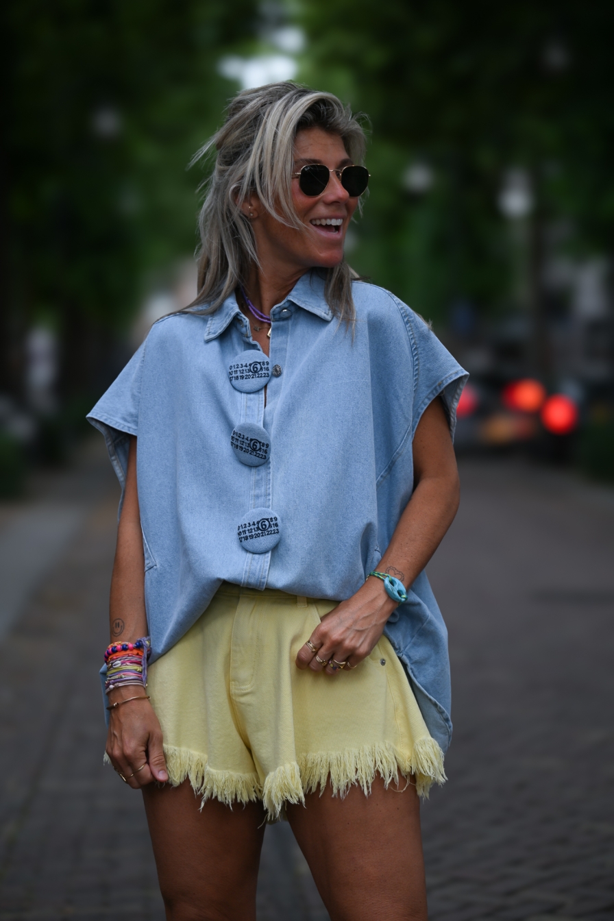 Short Amy Geel