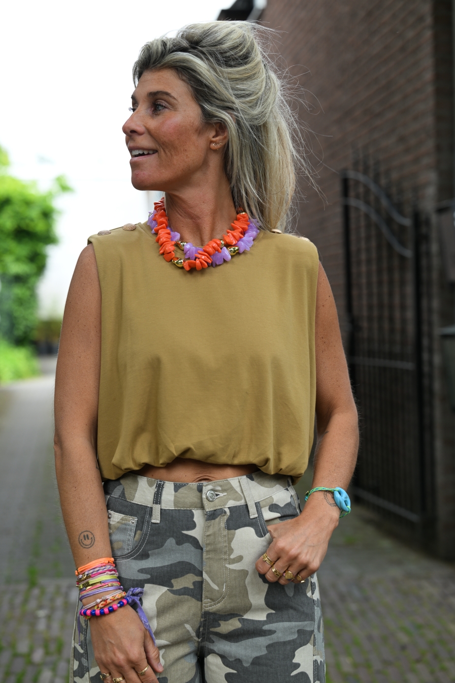 Top Khaki Kay