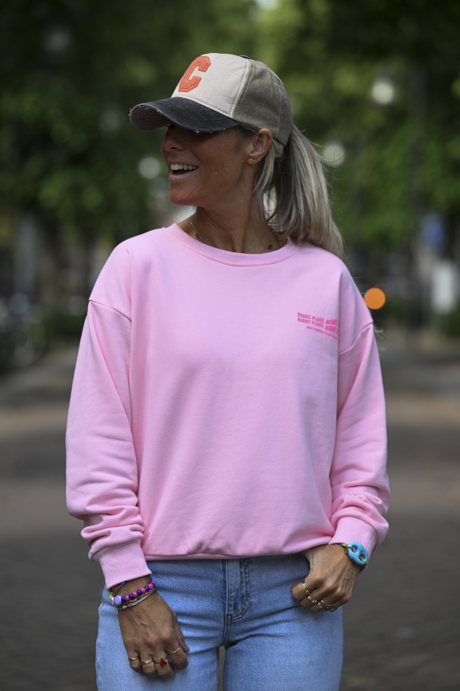 Sweater Right-Place Roze