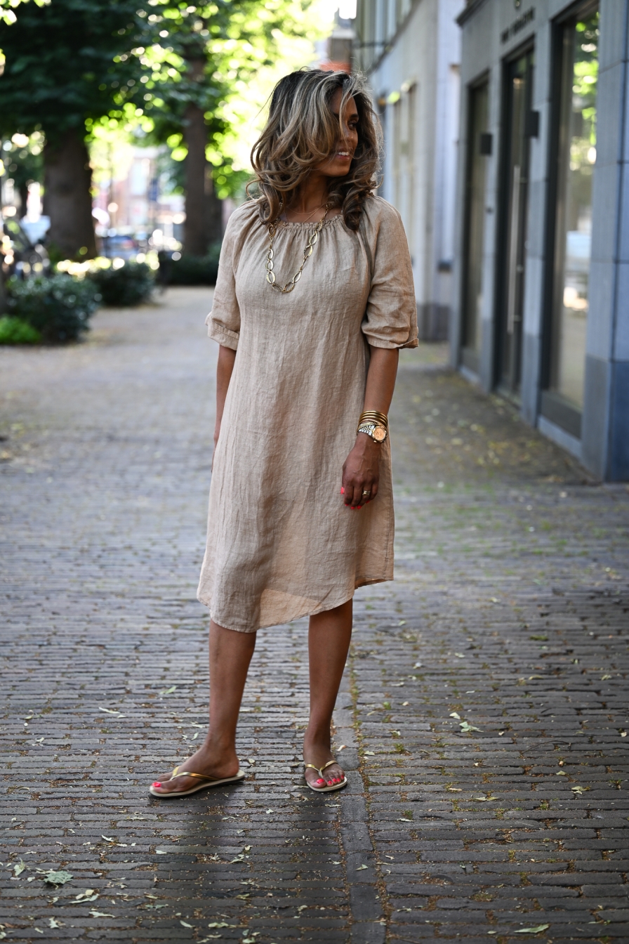 Dress Fara Camel
