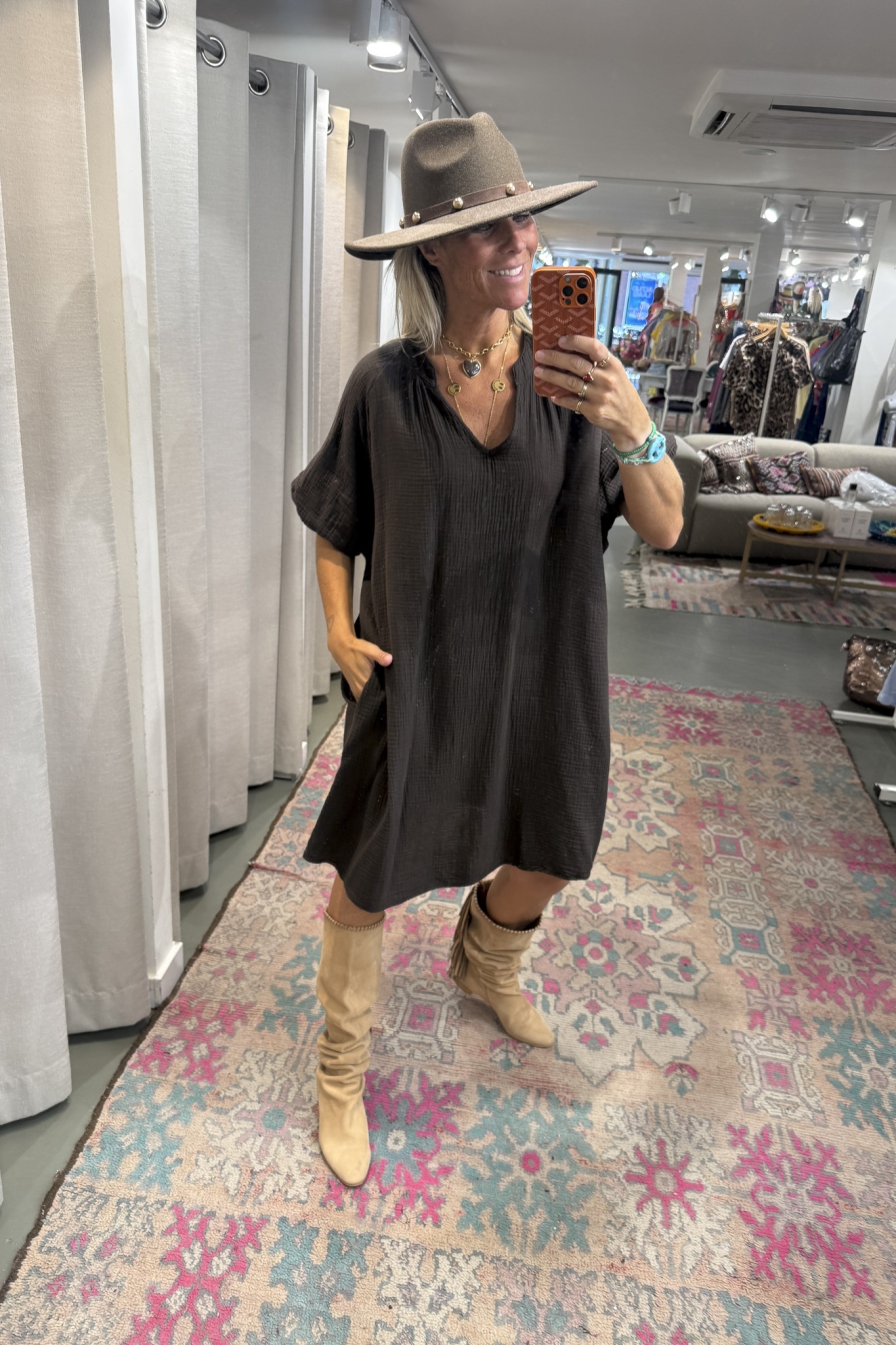 Dress Imane Bruin