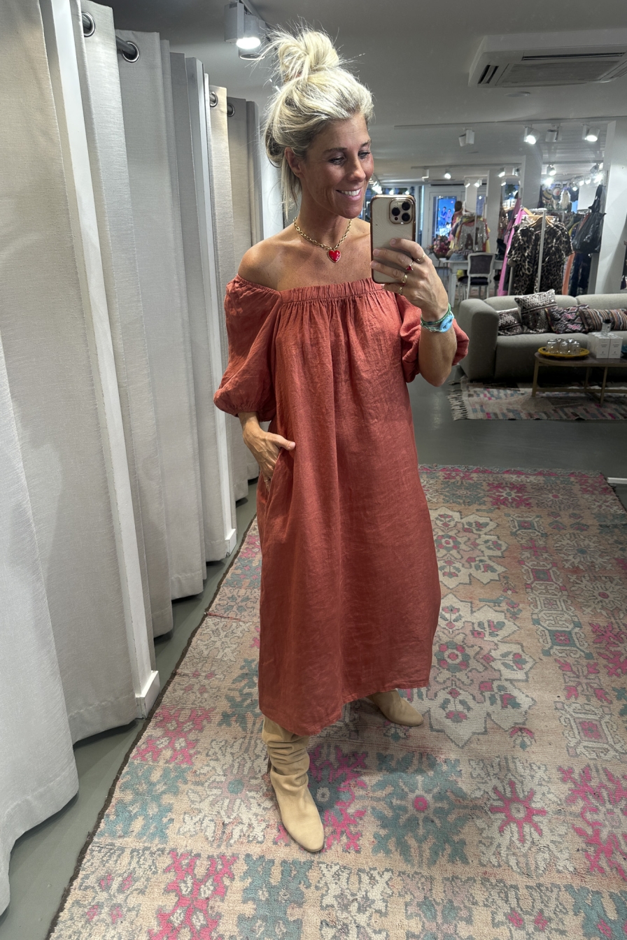 Dress Meya Donkerkoraal