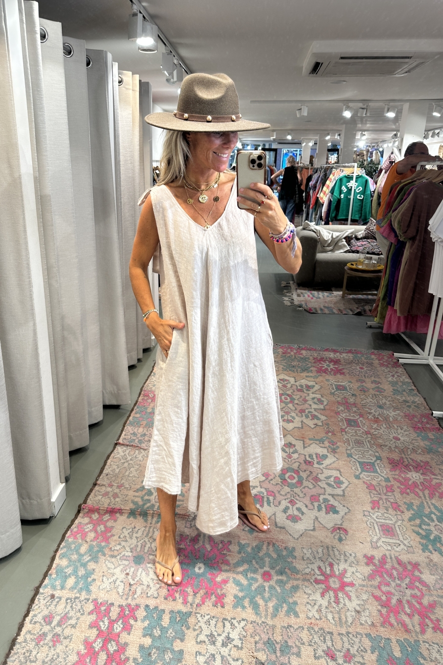 Dress Romee Beige