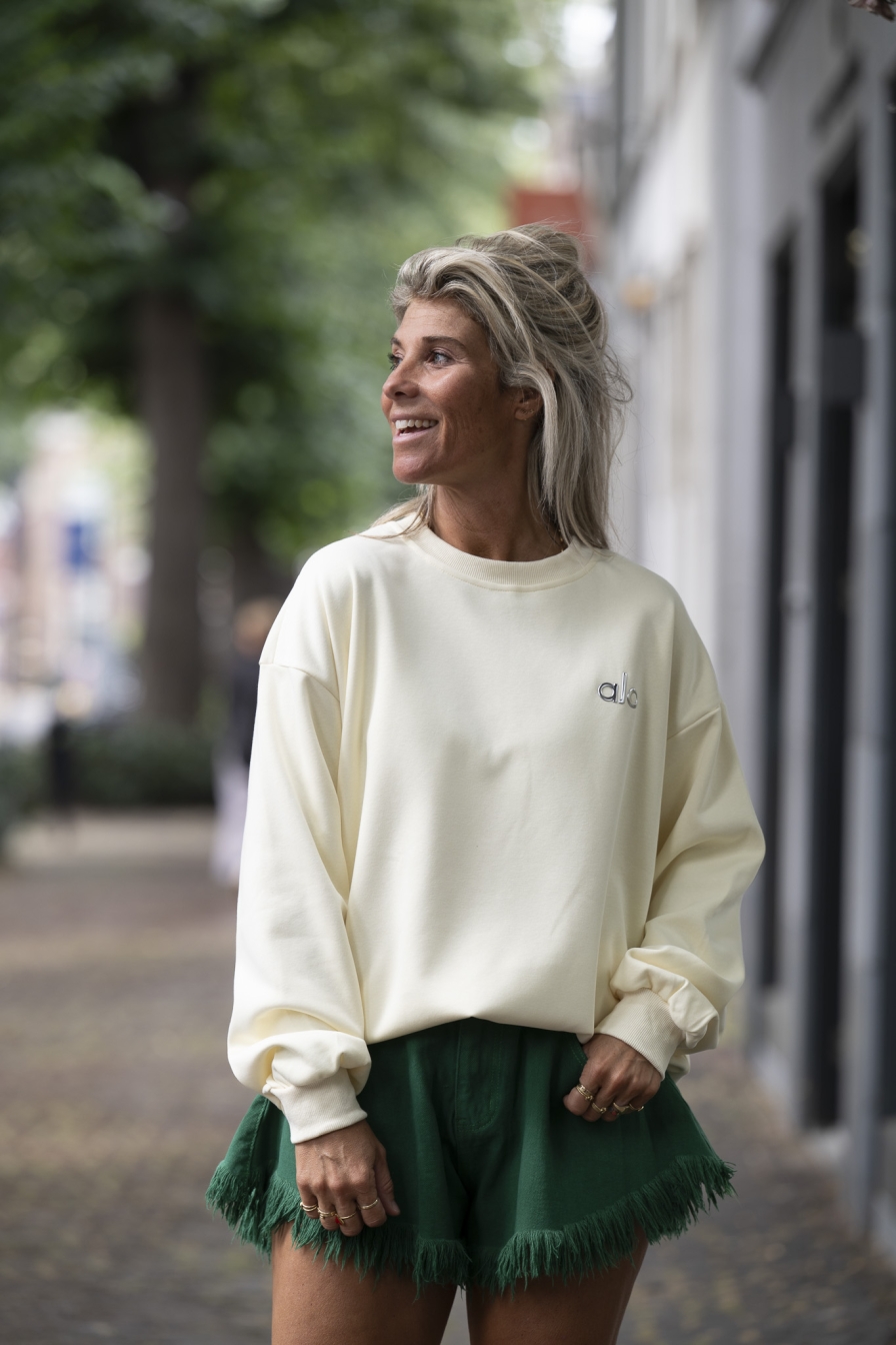 Sweater ALO ZACHTGEEL