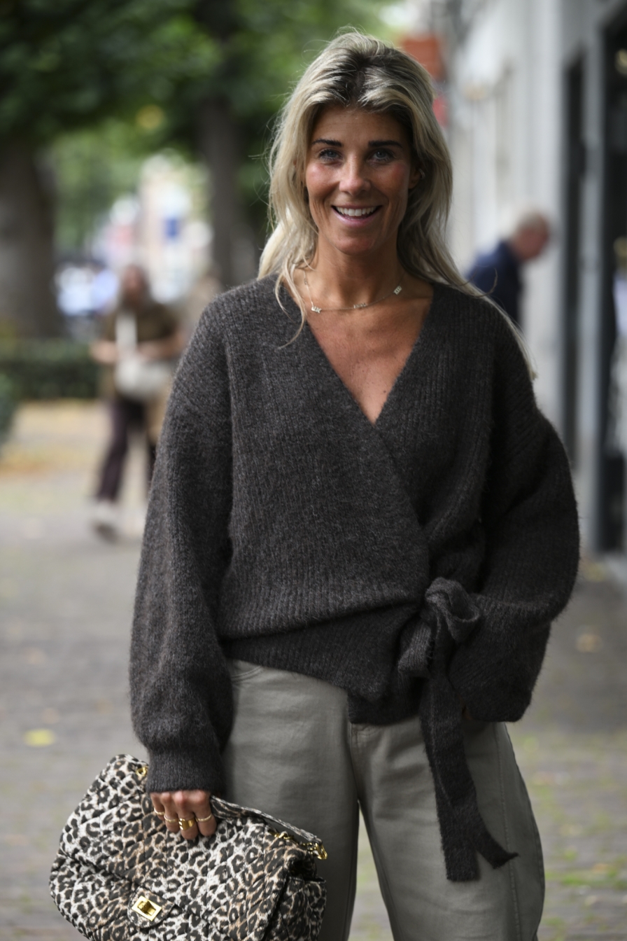 Wikkel Vest Nora Bruin
