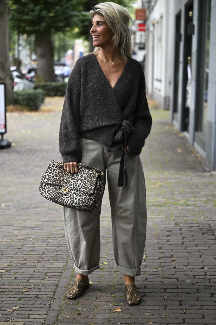 Wikkel Vest Nora Bruin