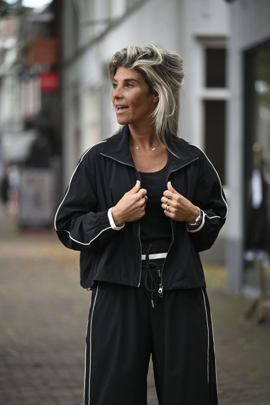 Jack Lo Streep zwart