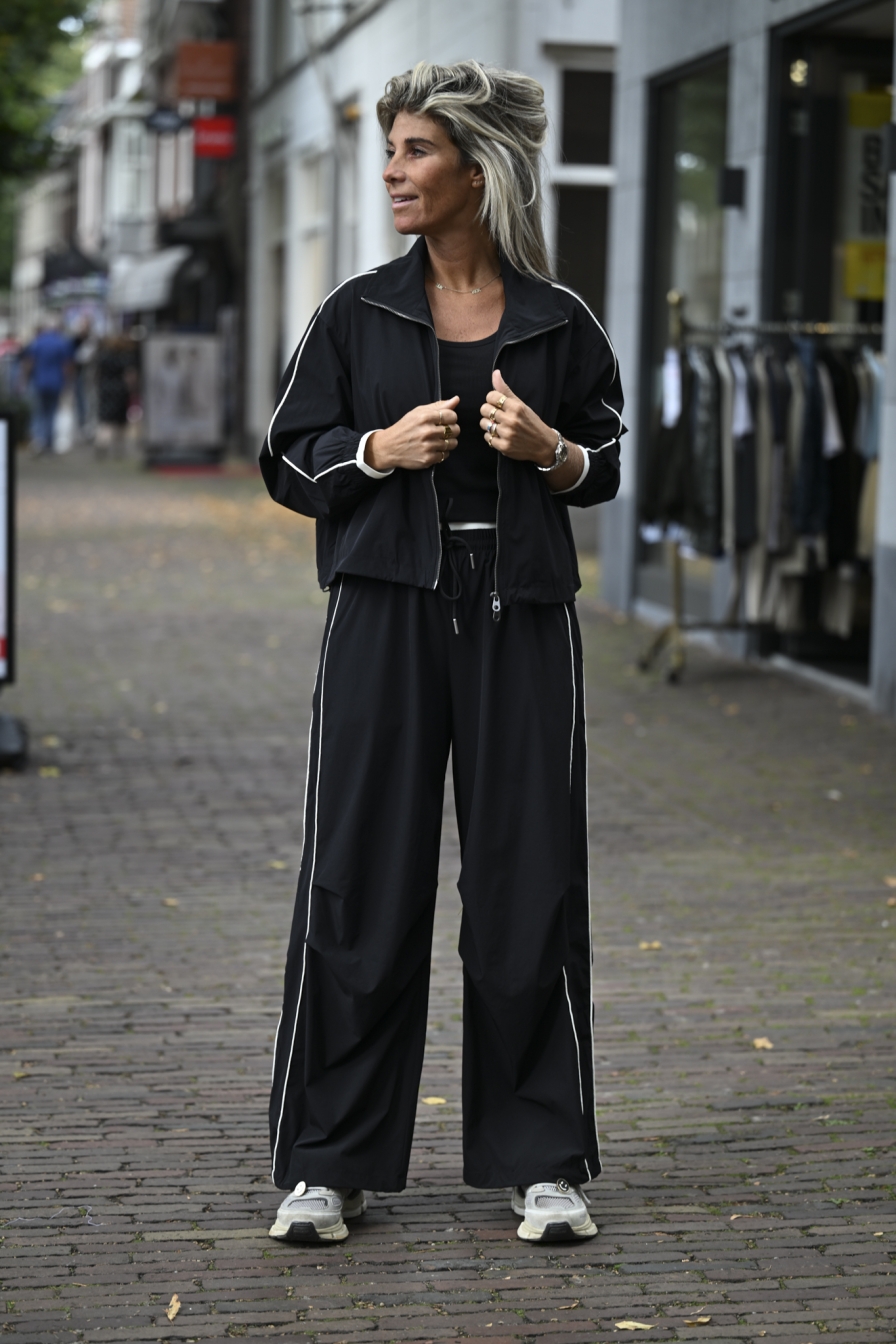 Jack Lo Streep zwart