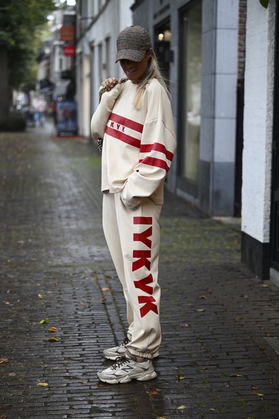 Broek IYKYK Beige